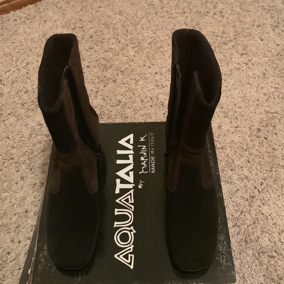 Aquatalia Brand new , never worn lined suede boots . Warm and super stylish - Picture 5 of 10
